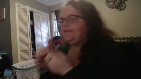 Snapshot of themistyprice chatting on December 2, 2025, 9:21 pm MistyPrice online show from December 2, 2025, 9:21 pm