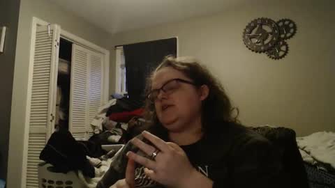 Snapshot of themistyprice chatting on December 15, 2025, 12:42 pm MistyPrice online show from December 15, 2025, 12:42 pm