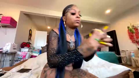 Snapshot of themoodywitch chatting on December 2, 2025, 5:52 pm the moody witch online show from December 2, 2025, 5:52 pm