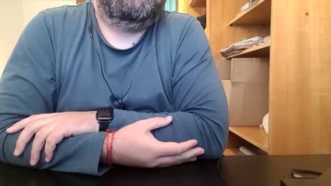 Snapshot of themoontiger chatting on December 3, 2025, 9:02 pm themoontiger online show from December 3, 2025, 9:02 pm