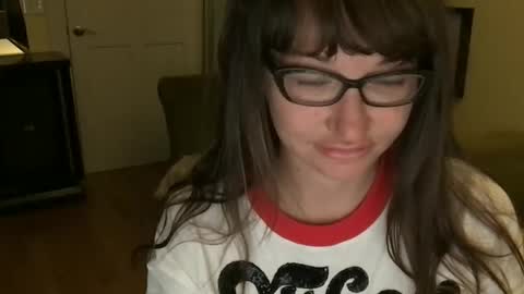 Snapshot of themrsnelson chatting on November 6, 2025, 8:48 am Cach Nelson online show from November 6, 2025, 8:48 am