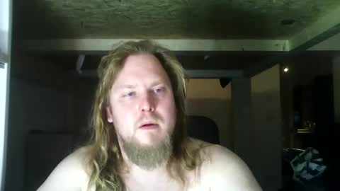 thenewdude1992 online show from February 3, 2025, 8:35 pm