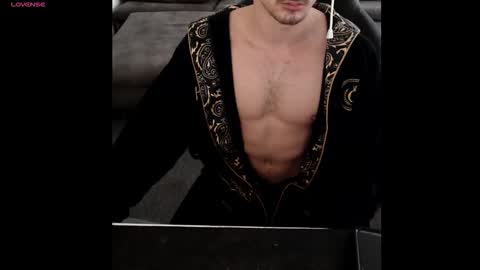 Snapshot of theofficialsissysimpboi chatting on October 14, 2025, 3:40 am SlutBoi420 online show from October 14, 2025, 3:40 am