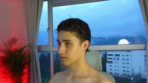 Snapshot of theohawke_ chatting on February 18, 2025, 11:08 pm THEO- MATEO online show from February 18, 2025, 11:08 pm