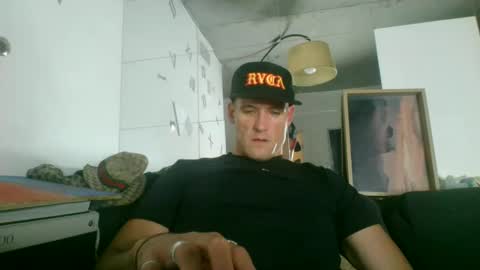 Snapshot of theoutfitter chatting on October 2, 2025, 2:18 am MISTERPOWERS online show from October 2, 2025, 2:18 am