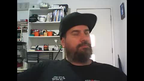 Snapshot of theozbeardguy chatting on January 15, 2025, 3:33 am aussiebeard online show from January 15, 2025, 3:33 am