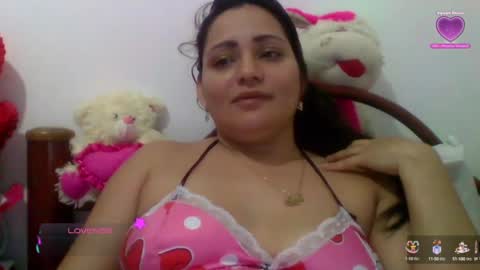 Snapshot of thequeenbella chatting on September 22, 2025, 12:12 am bella saritta online show from September 22, 2025, 12:12 am