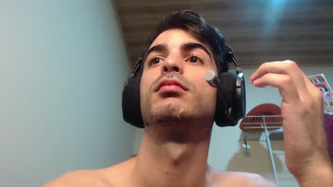 Santiago Enrique online show from December 16, 2024, 4:55 am