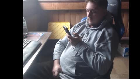 Snapshot of therealbigcheese0695 chatting on January 25, 2025, 6:46 pm therealbigcheese0695 online show from January 25, 2025, 6:46 pm