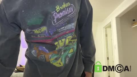 Snapshot of therealdylansdick chatting on November 18, 2025, 12:27 am therealdylansdick online show from November 18, 2025, 12:27 am