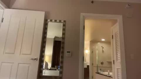 Snapshot of therealdylansdick chatting on December 3, 2025, 1:24 am therealdylansdick online show from December 3, 2025, 1:24 am