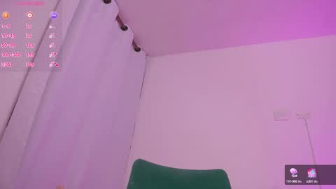 Snapshot of therealpeach_ chatting on February 27, 2025, 10:04 am    online show from February 27, 2025, 10:04 am