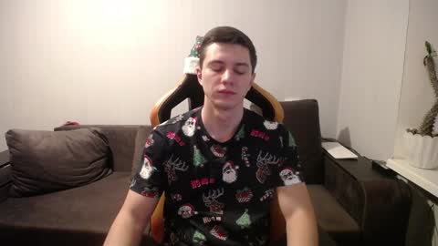 Nick   online show from December 26, 2024, 6:22 pm