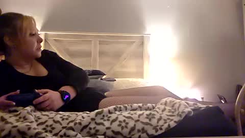 Snapshot of theunbound07 chatting on October 3, 2025, 12:46 pm theunbound07 online show from October 3, 2025, 12:46 pm