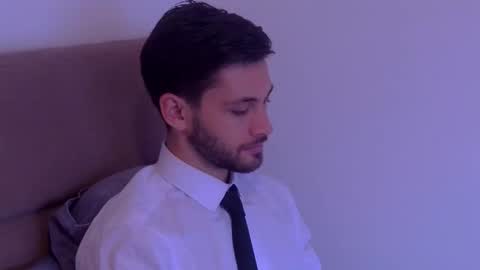 Snapshot of thewaiter2025 chatting on November 29, 2025, 10:07 am The Waiter online show from November 29, 2025, 10:07 am