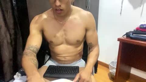 Snapshot of thiago_happy chatting on September 28, 2025, 5:02 am thiago_happy online show from September 28, 2025, 5:02 am