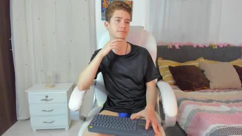 Manuel online show from November 22, 2025, 3:16 am