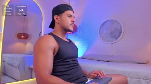 Thiago online show from October 11, 2025, 11:20 am