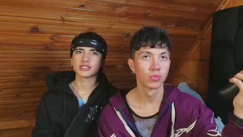 Snapshot of thiago_n_sam chatting on November 6, 2025, 1:28 am thiago_n_sam online show from November 6, 2025, 1:28 am