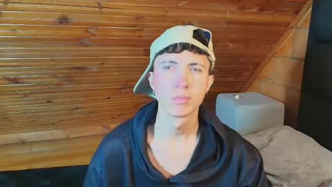 Snapshot of thiago_n_sam chatting on November 6, 2025, 6:42 pm thiago_n_sam online show from November 6, 2025, 6:42 pm