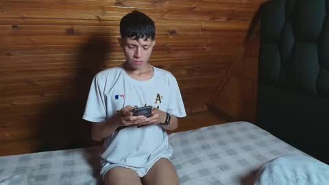 Snapshot of thiago_n_sam chatting on November 13, 2025, 11:03 pm thiago_n_sam online show from November 13, 2025, 11:03 pm