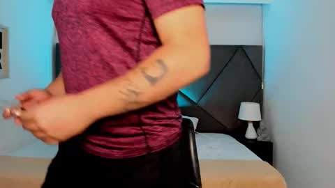 Snapshot of thiago_occonor chatting on October 27, 2025, 12:20 pm thiago_occonor online show from October 27, 2025, 12:20 pm