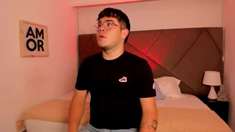 Snapshot of thiago_occonor chatting on October 28, 2025, 12:52 pm thiago_occonor online show from October 28, 2025, 12:52 pm