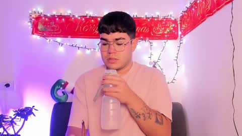 Snapshot of thiago_occonor chatting on December 2, 2025, 3:34 am thiago_occonor online show from December 2, 2025, 3:34 am