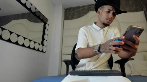 ThiagoFerreti online show from September 9, 2025, 3:28 am