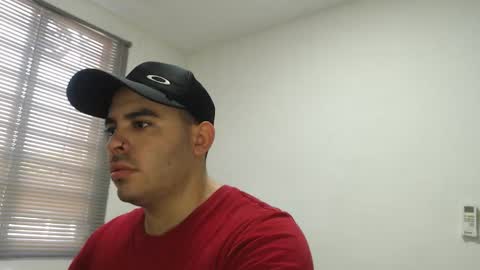 Thiago online show from December 3, 2025, 9:13 pm