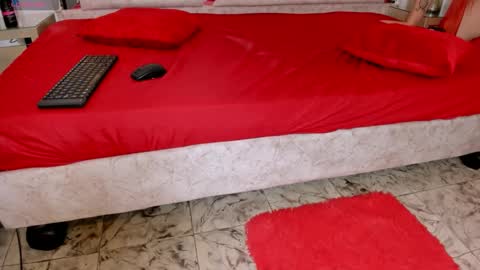 Snapshot of thiccylexxy chatting on October 8, 2025, 11:52 am Lexxy online show from October 8, 2025, 11:52 am