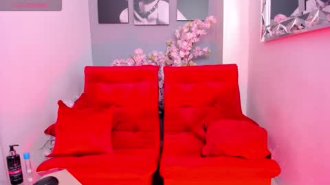 Snapshot of thiccylexxy chatting on November 8, 2025, 12:38 pm Lexxy online show from November 8, 2025, 12:38 pm