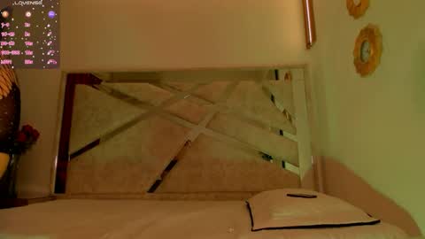 Snapshot of thiccylexxy chatting on November 13, 2025, 12:04 pm Lexxy online show from November 13, 2025, 12:04 pm