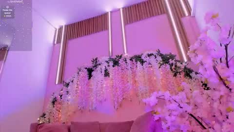 Snapshot of thiccylexxy chatting on November 25, 2025, 12:05 pm Lexxy online show from November 25, 2025, 12:05 pm