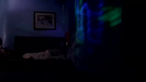 Thickamber online show from November 27, 2025, 5:04 pm