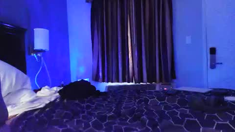 Snapshot of thickascole chatting on October 31, 2025, 7:26 pm thickascole online show from October 31, 2025, 7:26 pm