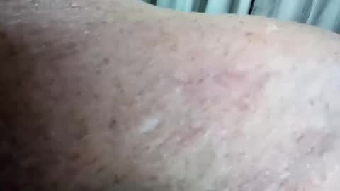 thickcock0008 online show from November 8, 2025, 7:01 pm