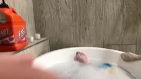 Snapshot of thickdic44 chatting on December 2, 2025, 12:38 am thickdic44 online show from December 2, 2025, 12:38 am