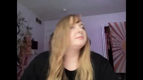 Snapshot of thickgingergoddess chatting on February 2, 2025, 9:34 pm Ariel online show from February 2, 2025, 9:34 pm