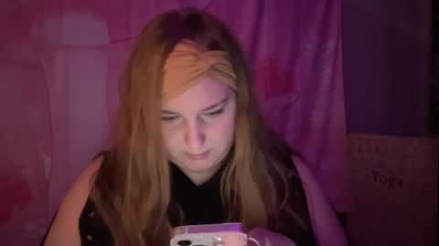 Snapshot of thickgingergoddess chatting on March 5, 2025, 6:23 pm Ariel online show from March 5, 2025, 6:23 pm
