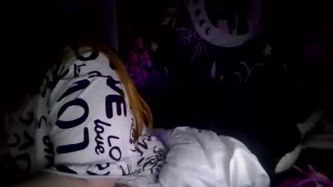 Snapshot of thickgingergoddess chatting on December 3, 2025, 5:15 am Ariel online show from December 3, 2025, 5:15 am