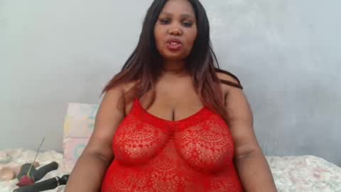 Snapshot of thicksexymellons chatting on February 14, 2025, 10:28 am Pat online show from February 14, 2025, 10:28 am