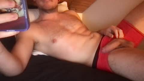 Snapshot of thierrinho8148 chatting on January 21, 2025, 6:12 pm thierrinho8148 online show from January 21, 2025, 6:12 pm