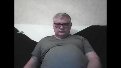 Snapshot of thierrysymp chatting on December 16, 2024, 5:22 pm Thierrysymp online show from December 16, 2024, 5:22 pm