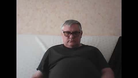 Snapshot of thierrysymp chatting on December 22, 2024, 10:49 am Thierrysymp online show from December 22, 2024, 10:49 am