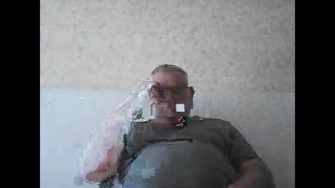 Snapshot of thierrysymp chatting on October 4, 2025, 9:29 am Thierrysymp online show from October 4, 2025, 9:29 am