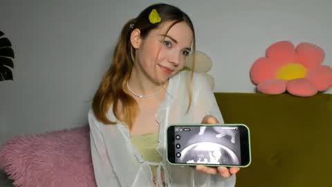 Snapshot of thisisamelia chatting on December 1, 2024, 4:29 pm Amelia  shows on mondays fridays and sundays  if anything changes im giving updates on my fansly  online show from December 1, 2024, 4:29 pm