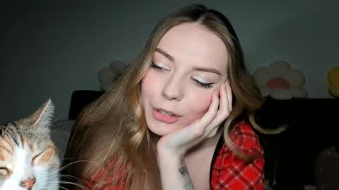 Snapshot of thisisamelia chatting on December 29, 2024, 3:57 pm Amelia  shows on mondays fridays and sundays  if anything changes im giving updates on my fansly  online show from December 29, 2024, 3:57 pm