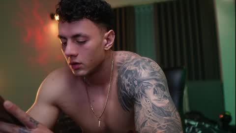 Thomas Falcon online show from December 7, 2024, 2:31 am