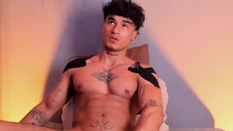 Thomas 3  JUST STAY AND BE MY LAST LOVE online show from January 5, 2025, 2:38 am